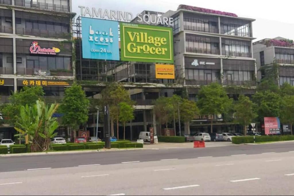 Tamarind Suite Cyberjaya 2-10Pax Duplex Dış mekan fotoğraf