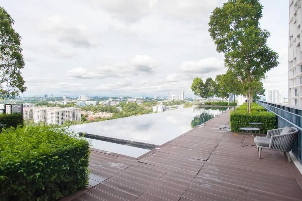 Tamarind Suite Cyberjaya 2-10Pax Duplex Dış mekan fotoğraf